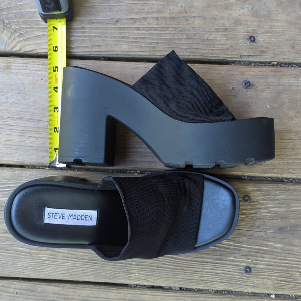 Steve Madden platform slides